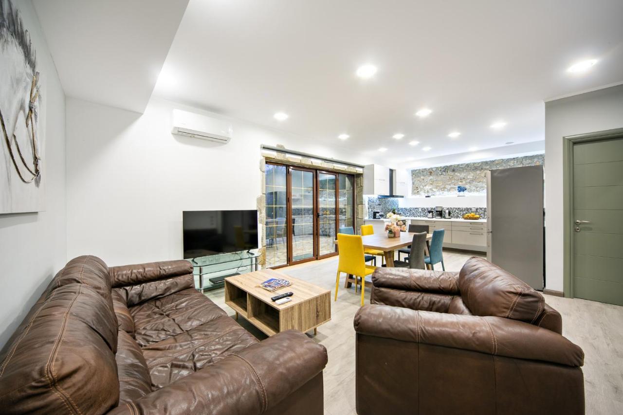 גאוביה Filia Stone Villa מראה חיצוני תמונה