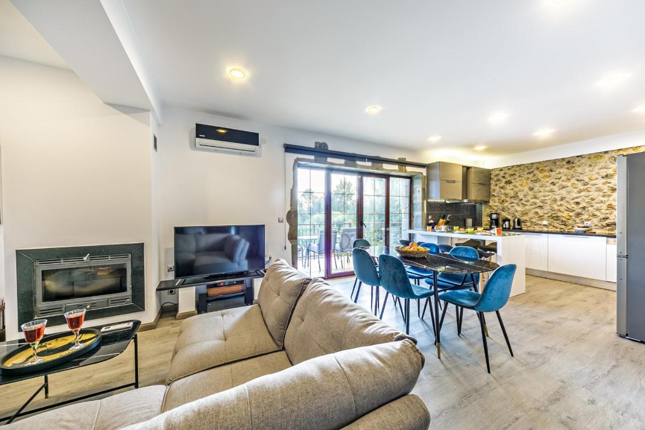 גאוביה Filia Stone Villa מראה חיצוני תמונה